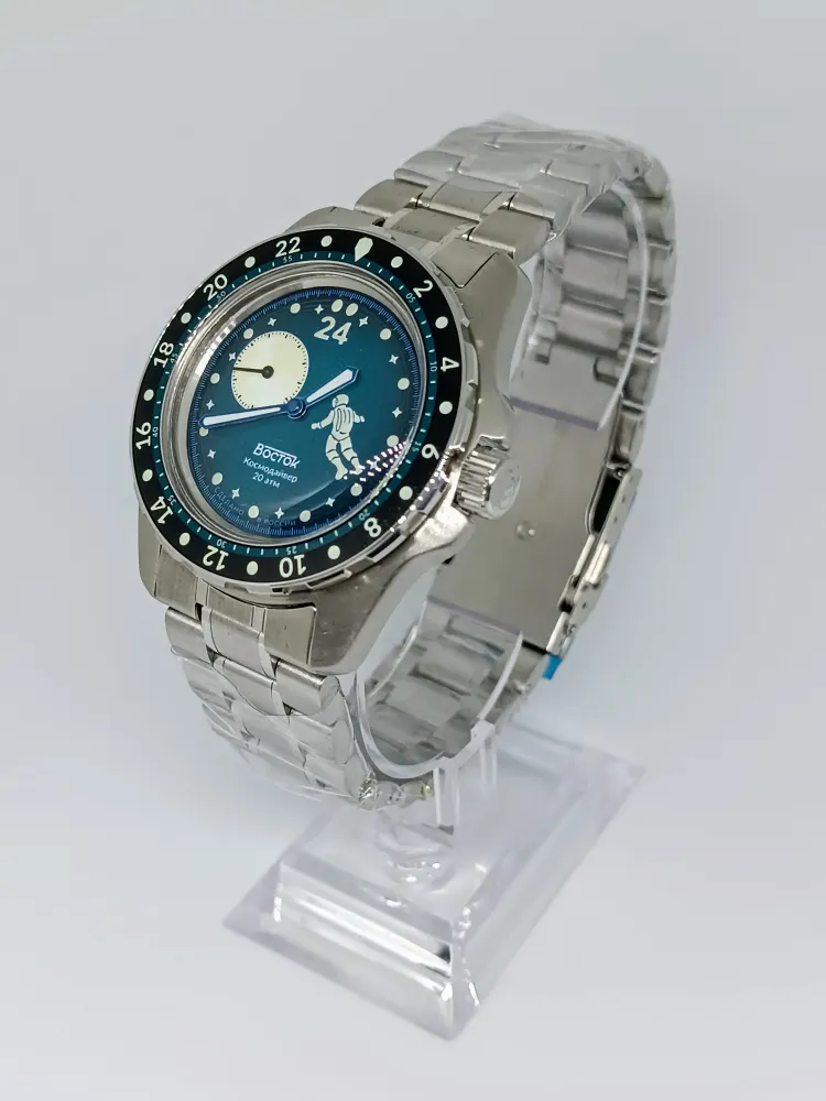 Vostok Amphibia 14038B Luna Dude Watch [Exclusive] - Image 10