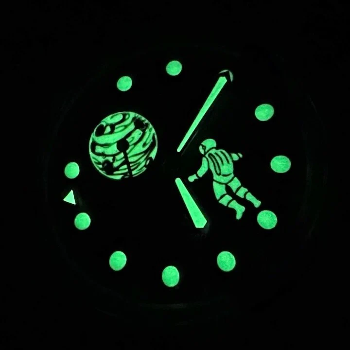 Vostok Amphibia 14090V CosmoDiver Mars Watch - Image 11