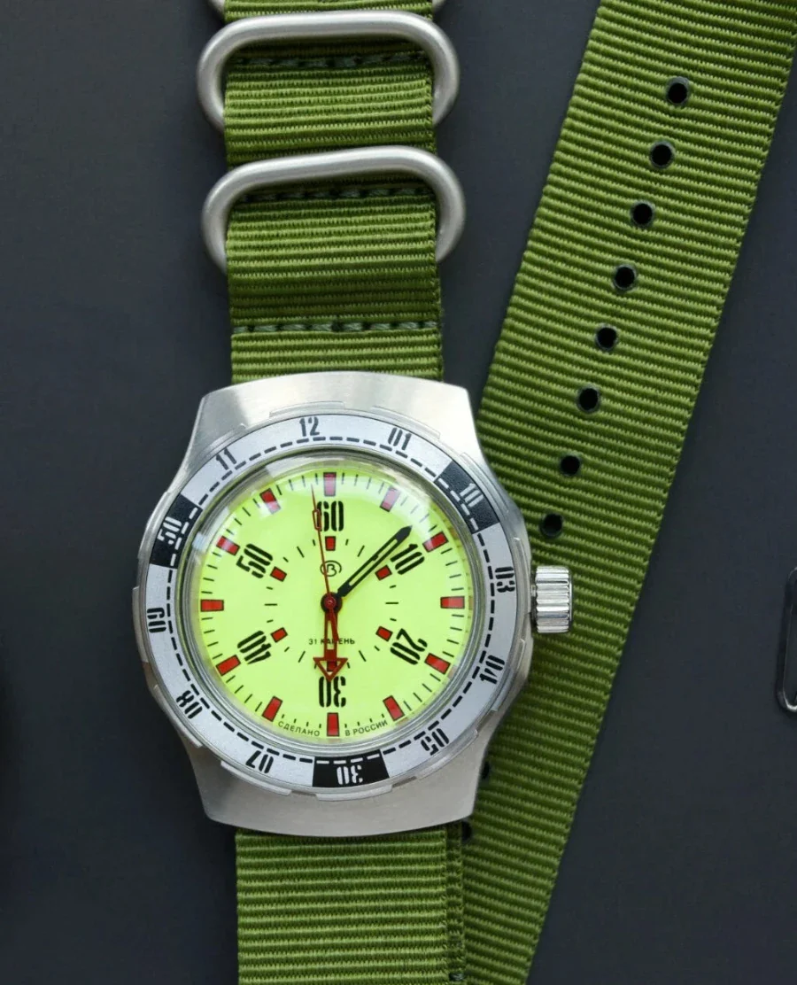 Vostok Amphibia 16032V Watch Pripyat Chernobyl - Image 3
