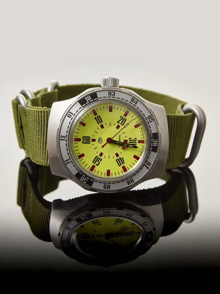 Vostok Amphibia 16032V Watch Pripyat Chernobyl - Image 7