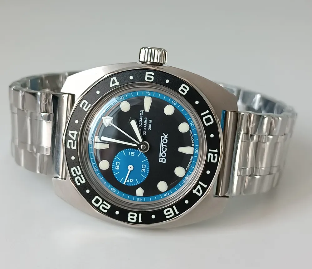 Vostok Amphibia 17034B GMT Watch Batman - Image 4