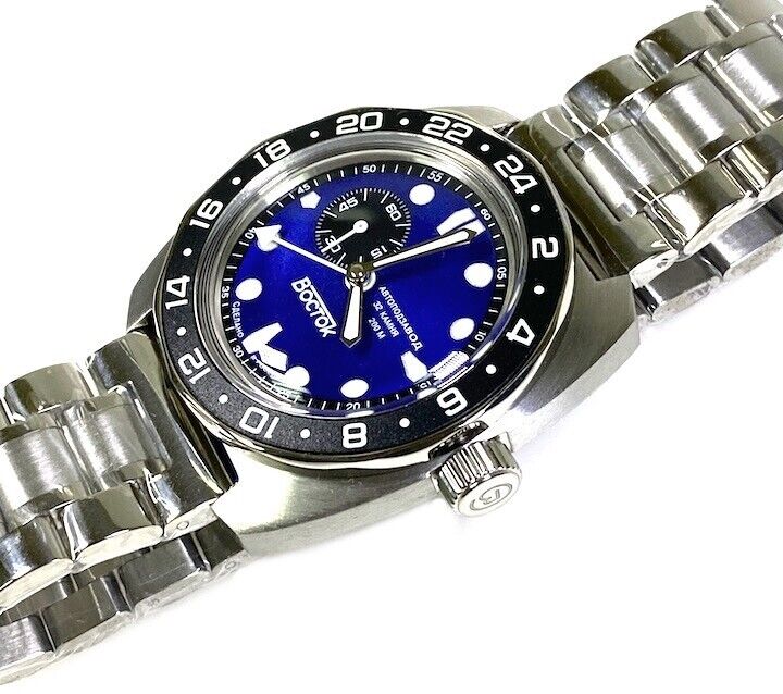 Vostok Amphibia 17035B GMT Batman Watch - Image 3