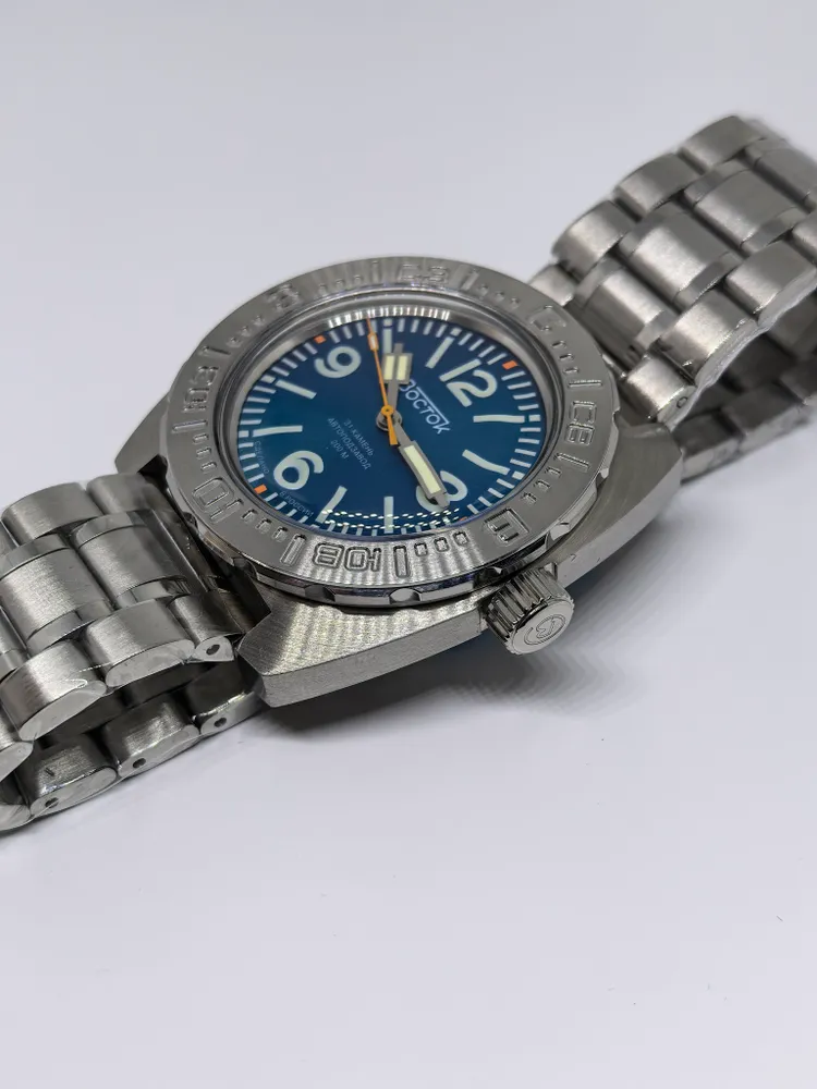 Vostok Amphibia 17053G Watch [Exclusive] - Image 4