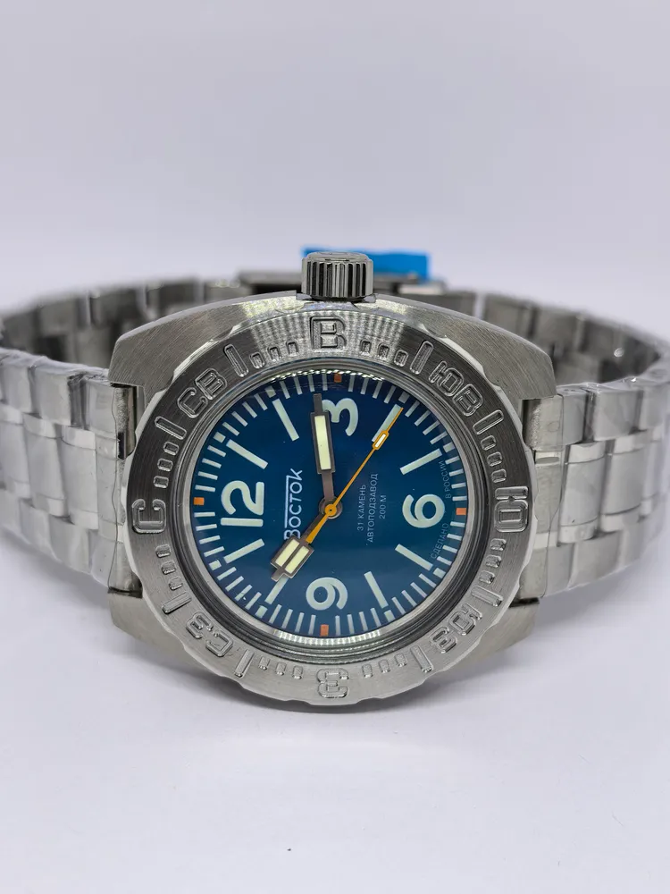 Vostok Amphibia 17053G Watch [Exclusive] - Image 6