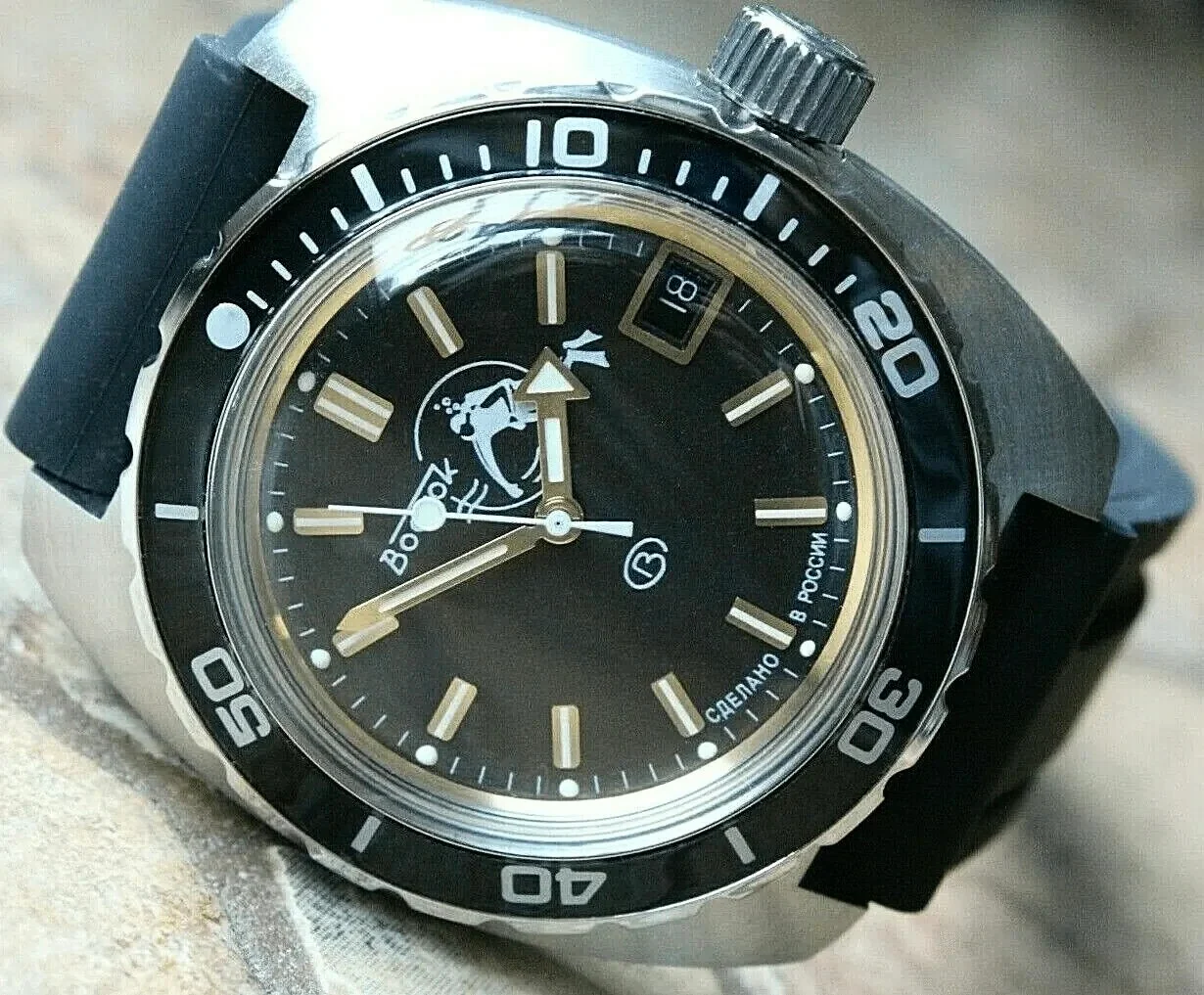 Vostok Amphibia 170805 Watch - Image 6