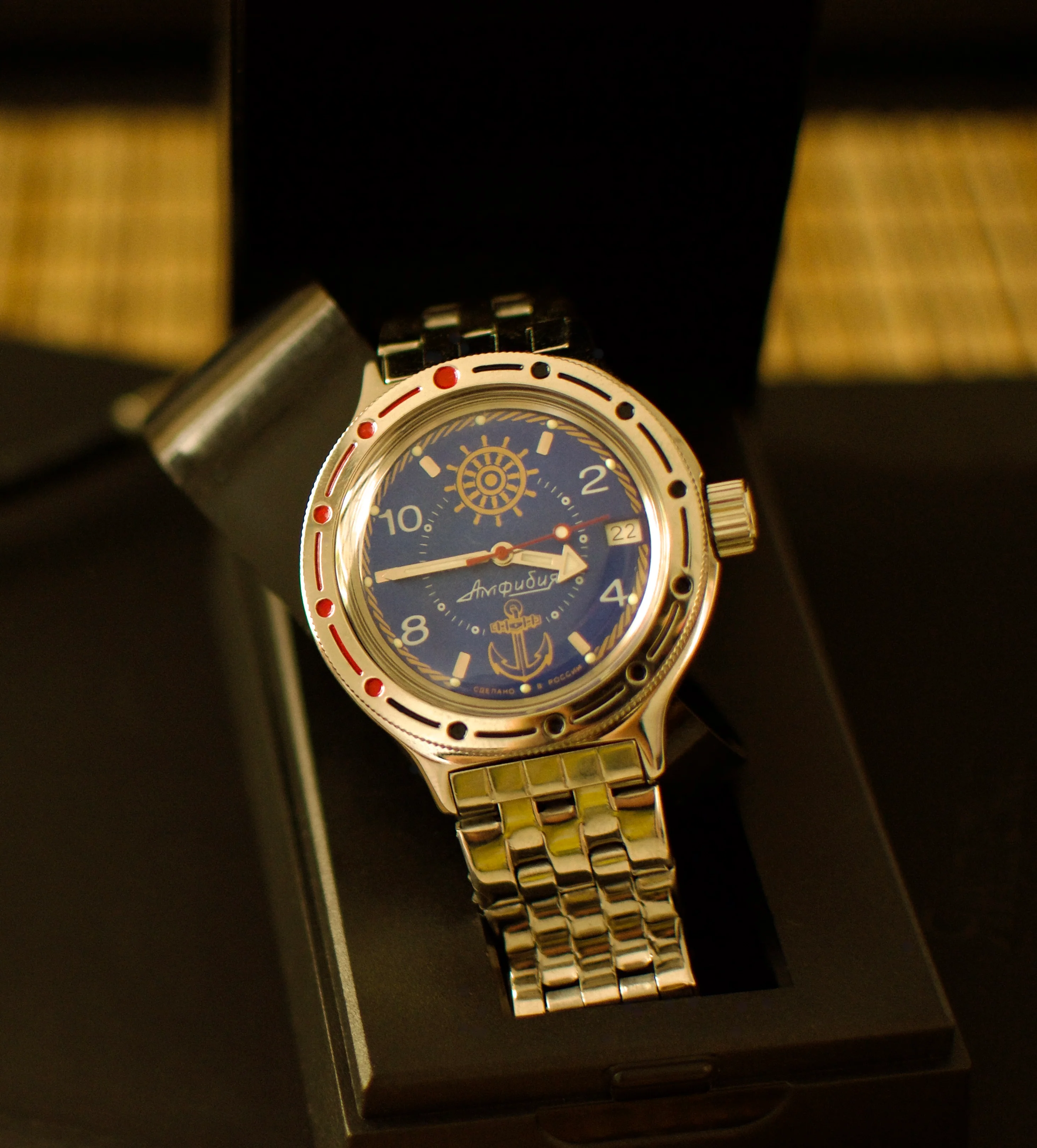 Vostok Amphibia 420374 Watch - Image 5
