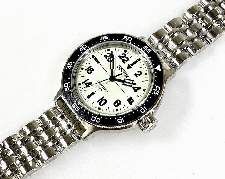 Vostok Amphibia 72014B 24-Hour Watch [Exclusive] - Image 4