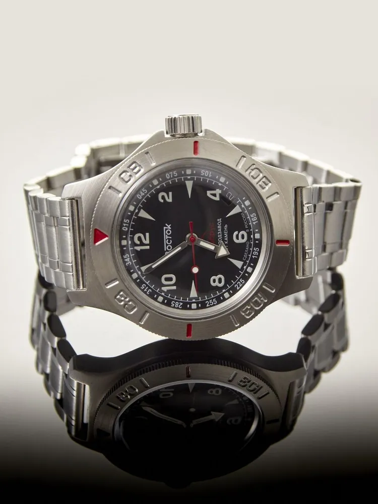 Vostok Amphibia 74092B Elbrus Watch - Image 4