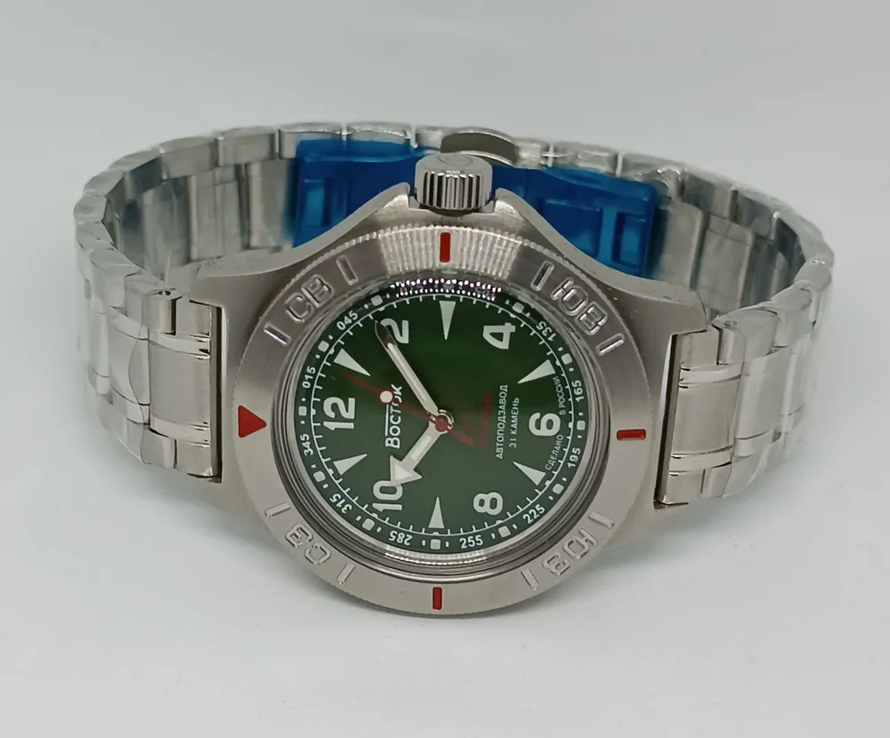 Vostok Amphibia 74093B Elbrus Watch - Image 4