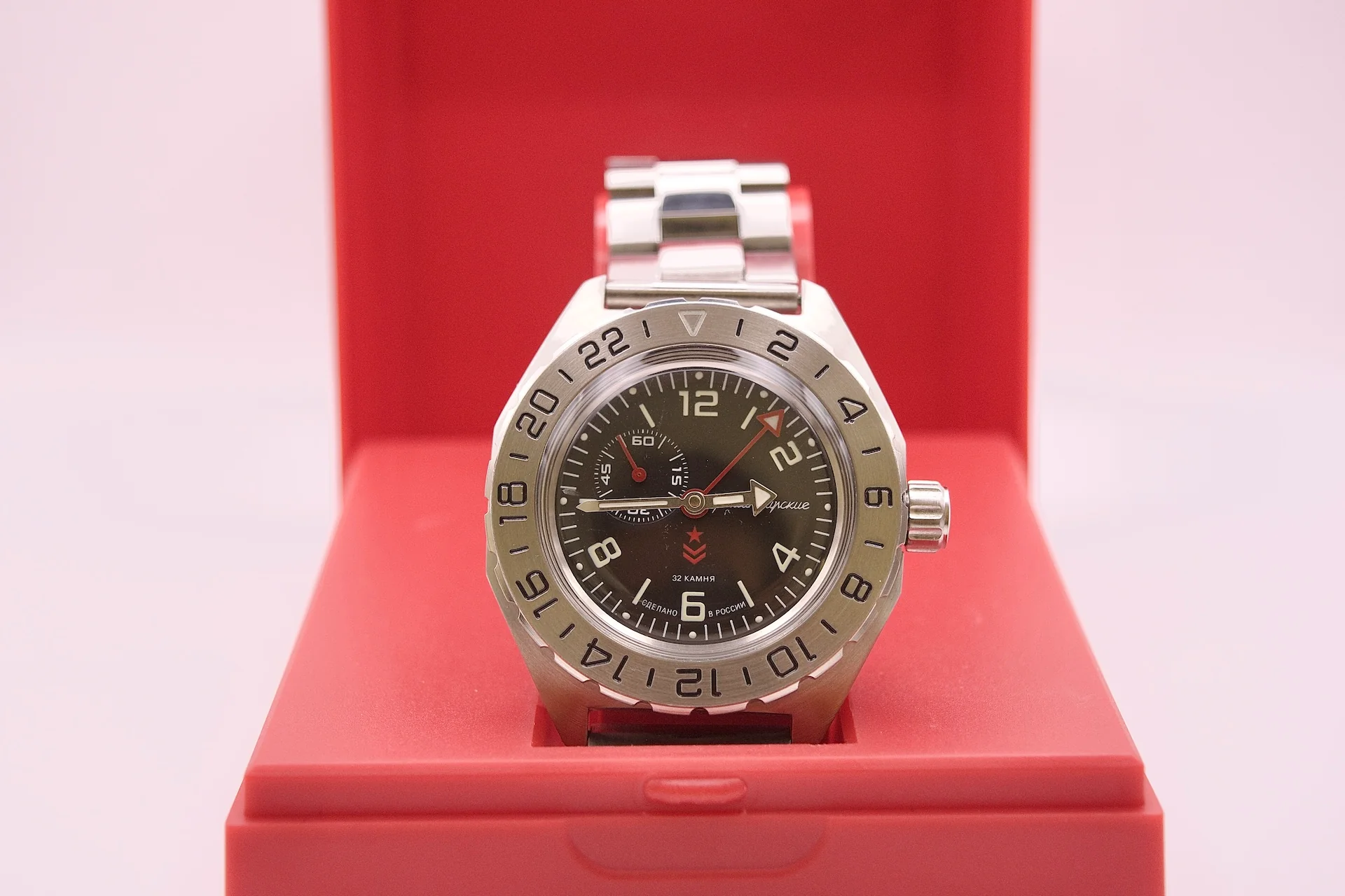 Vostok Komandirskie 650539 GMT Watch - Image 3