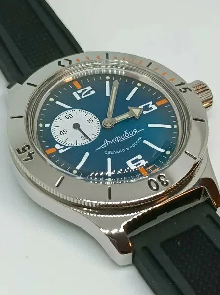 Vostok Amphibia 12072B Automatic Watch - Image 4
