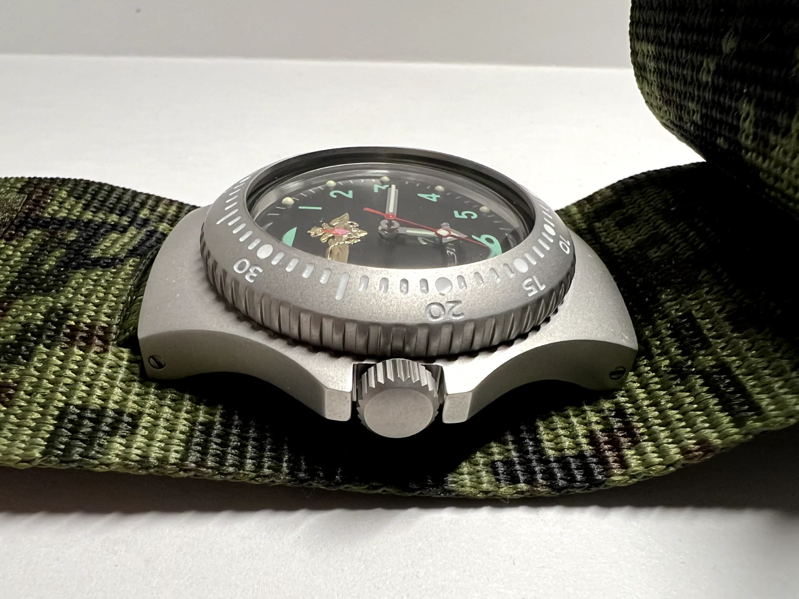 Vostok Ratnik 6E4-2 Military Watch - Image 4
